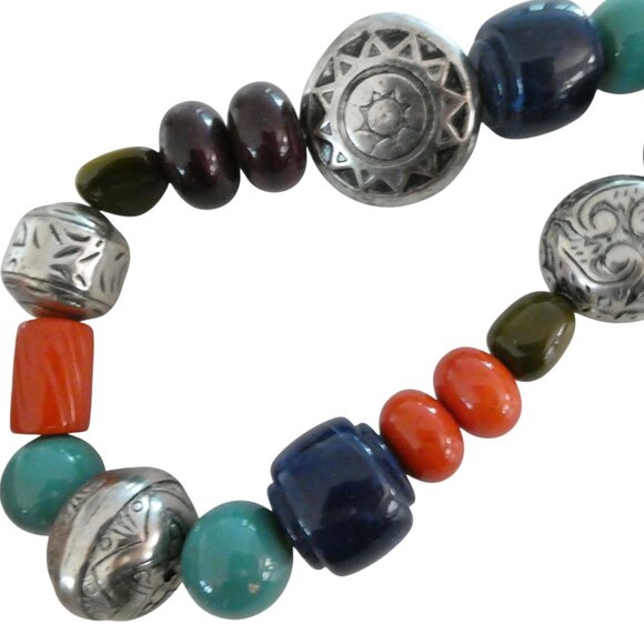 Southwest style Multicolor beaded statement necklace - Picture 3 of 4